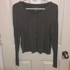 american eagle soft and sexy army green long sleeve!